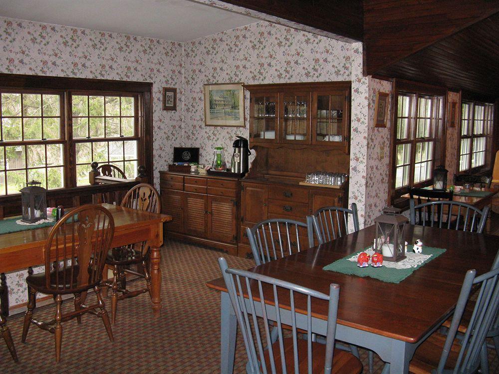 Genesee Country Inn B&B Mumford ภายนอก รูปภาพ